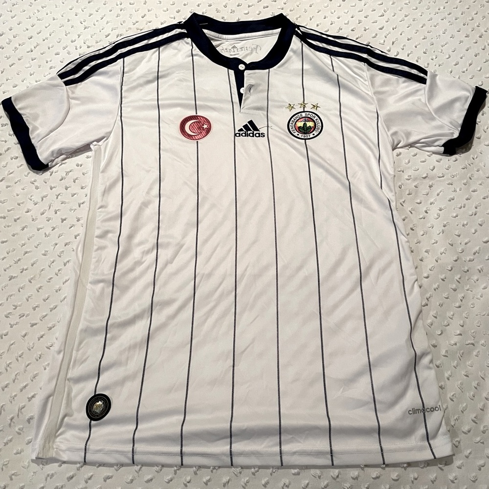 Adidas Soccer Jersey - Men’s Medium